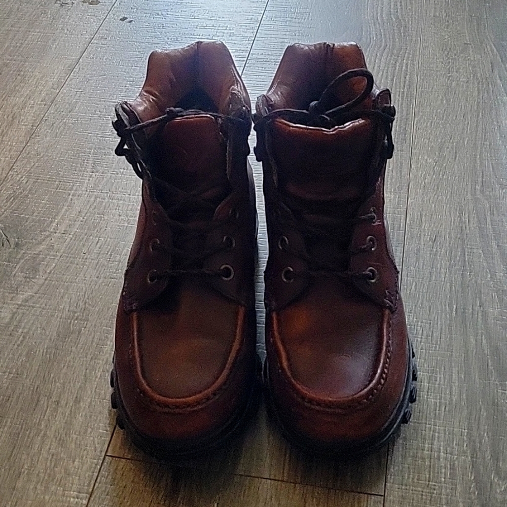 Size 8 1/2 Justin Leather Hiking boots